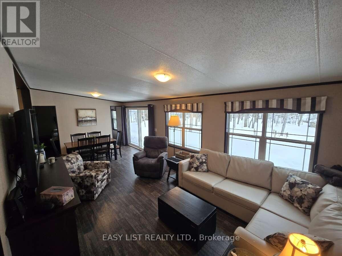 180 Lost Forest Lane, Magnetawan, Ontario  P0A 1P0 - Photo 34 - X12897220