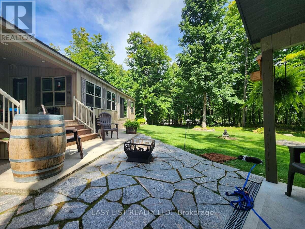 180 Lost Forest Lane, Magnetawan, Ontario  P0A 1P0 - Photo 9 - X12897220
