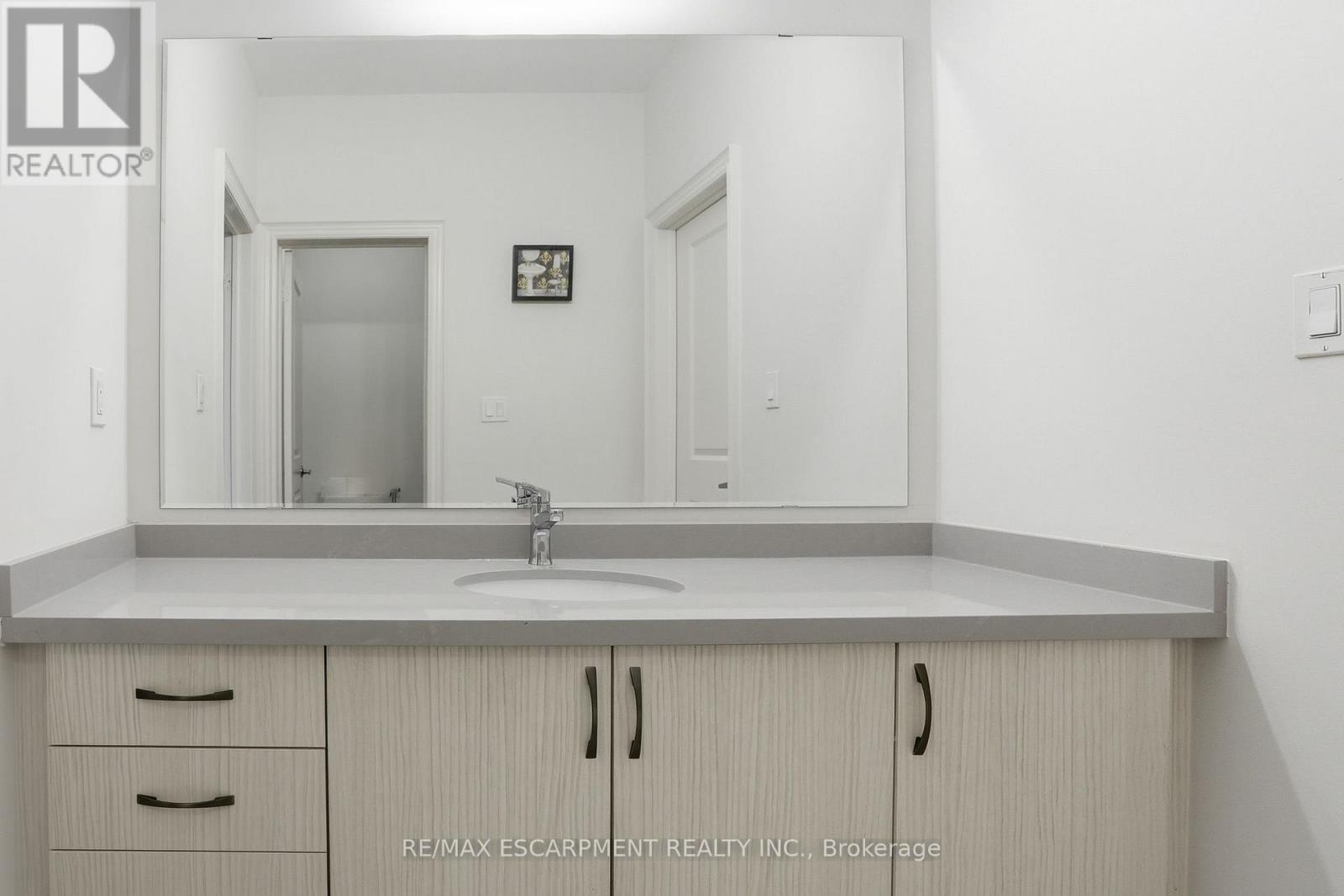 7 Grierson Trail, Hamilton, Ontario  L8B 1Z7 - Photo 34 - X12897270