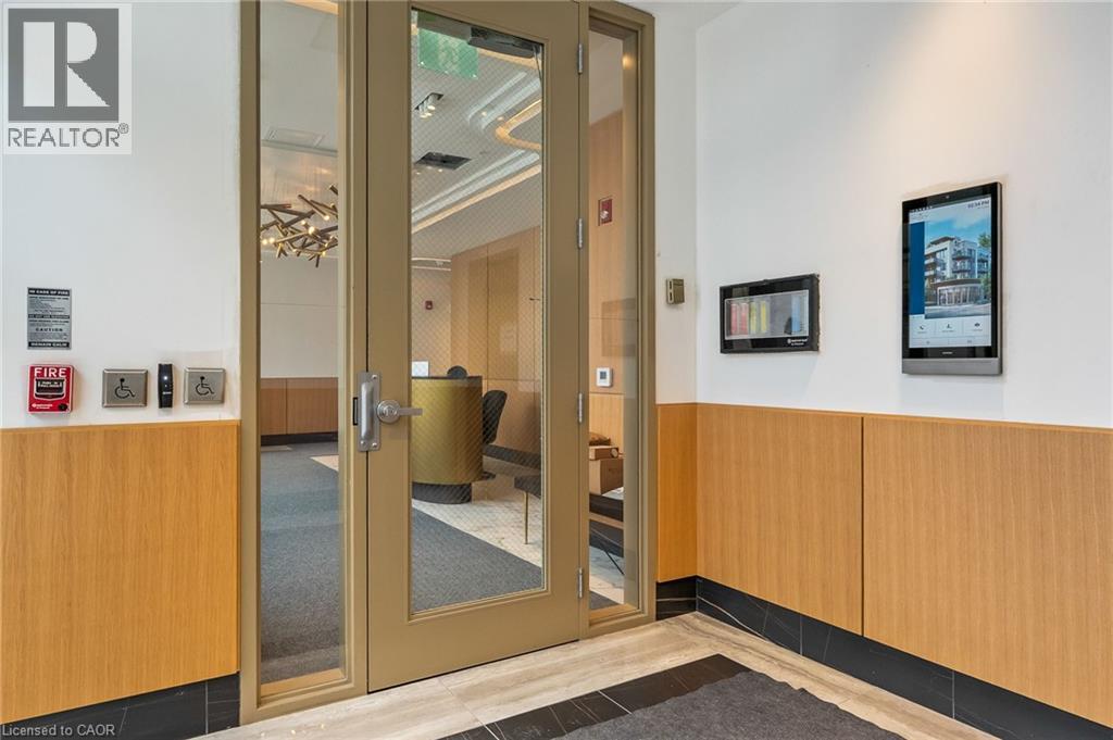 123 Maurice Drive Unit# 105, Oakville, Ontario  L6K 2W6 - Photo 5 - 40812190