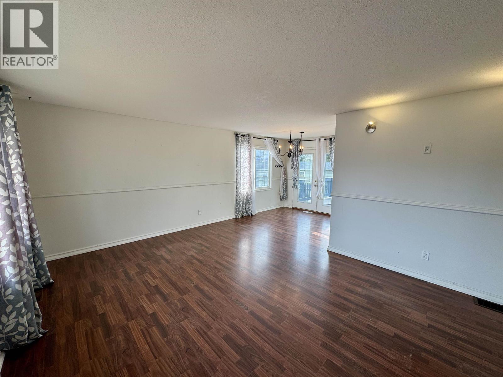 2895 Pearson Road, Houston, British Columbia  V0J 1Z1 - Photo 7 - R3101244