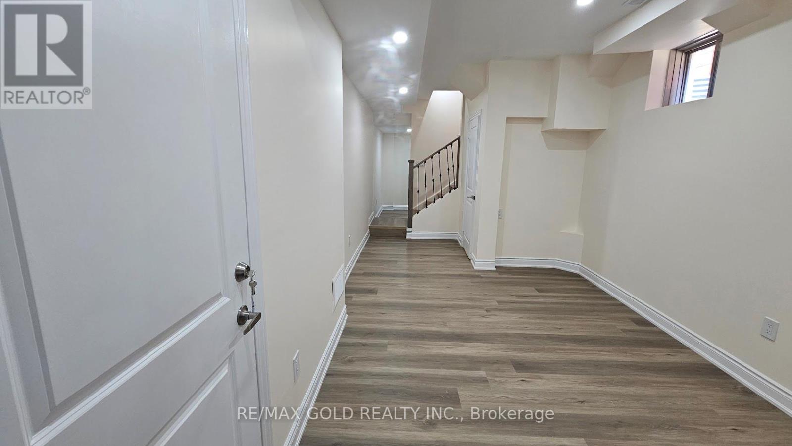 Bsmt #1 - 27 Lippa Drive, Caledon, Ontario  L7C 4M3 - Photo 34 - W12895012