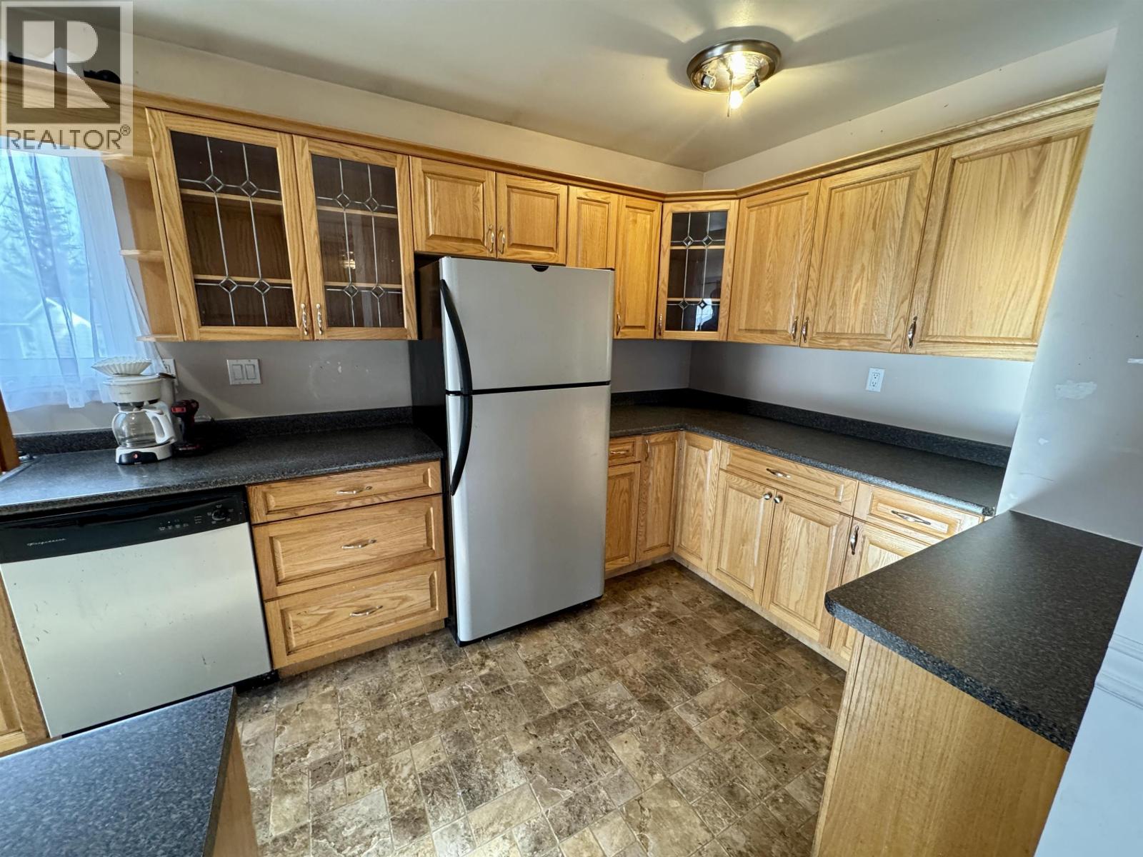 2895 Pearson Road, Houston, British Columbia  V0J 1Z1 - Photo 3 - R3101244