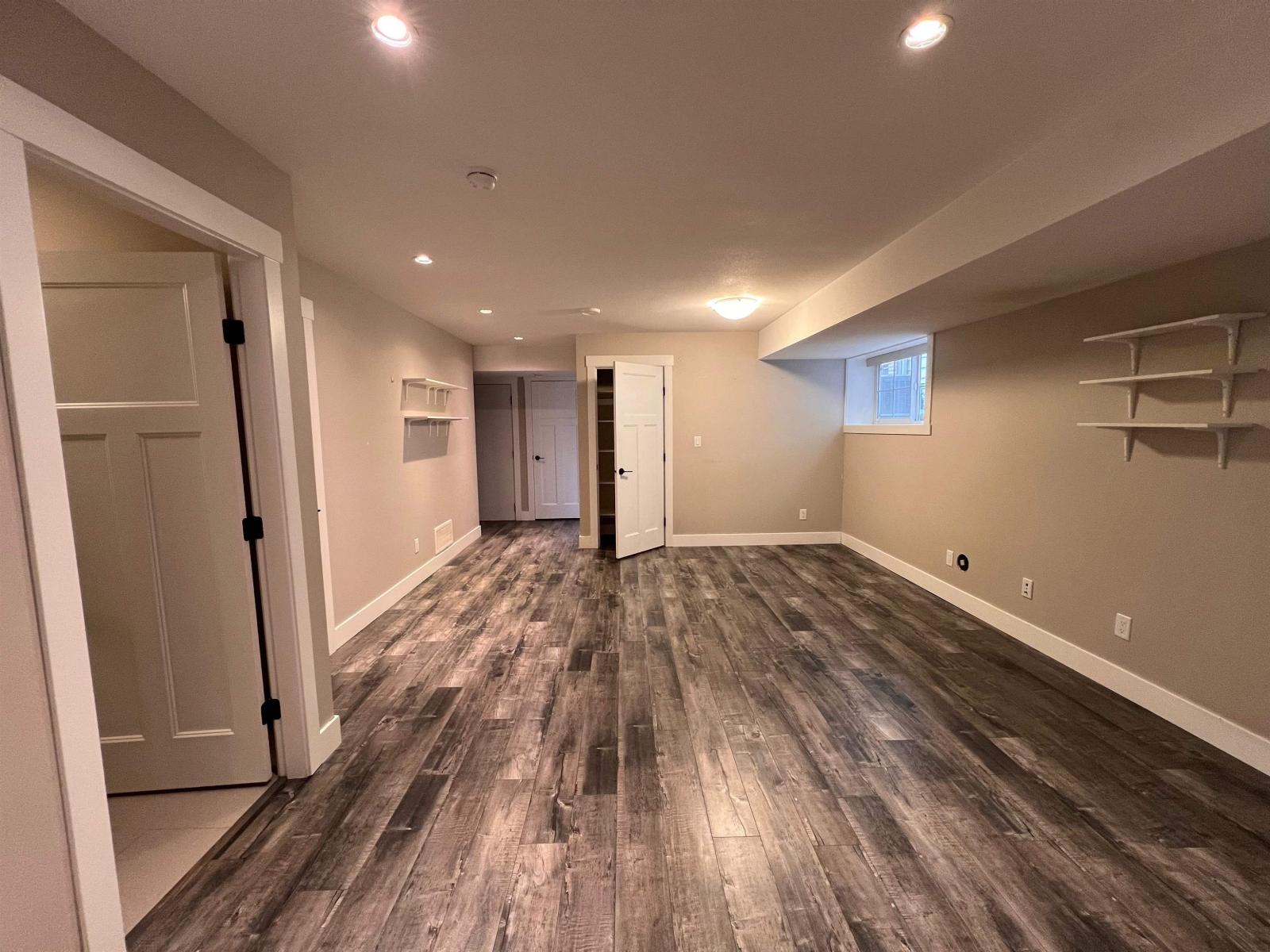 2280 164a Street, Surrey, British Columbia  V3Z 0L8 - Photo 2 - R3101272