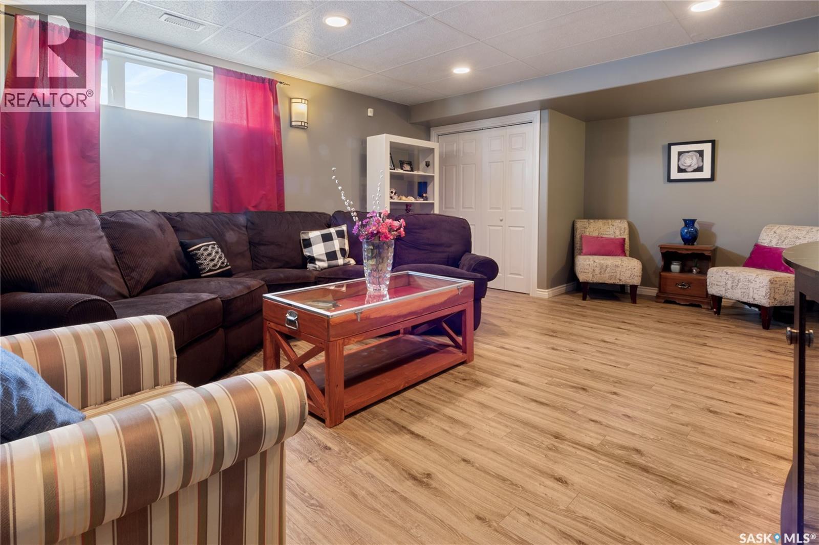 942 Glenview Cove, Martensville, Saskatchewan  S0K 0A2 - Photo 20 - SK030785