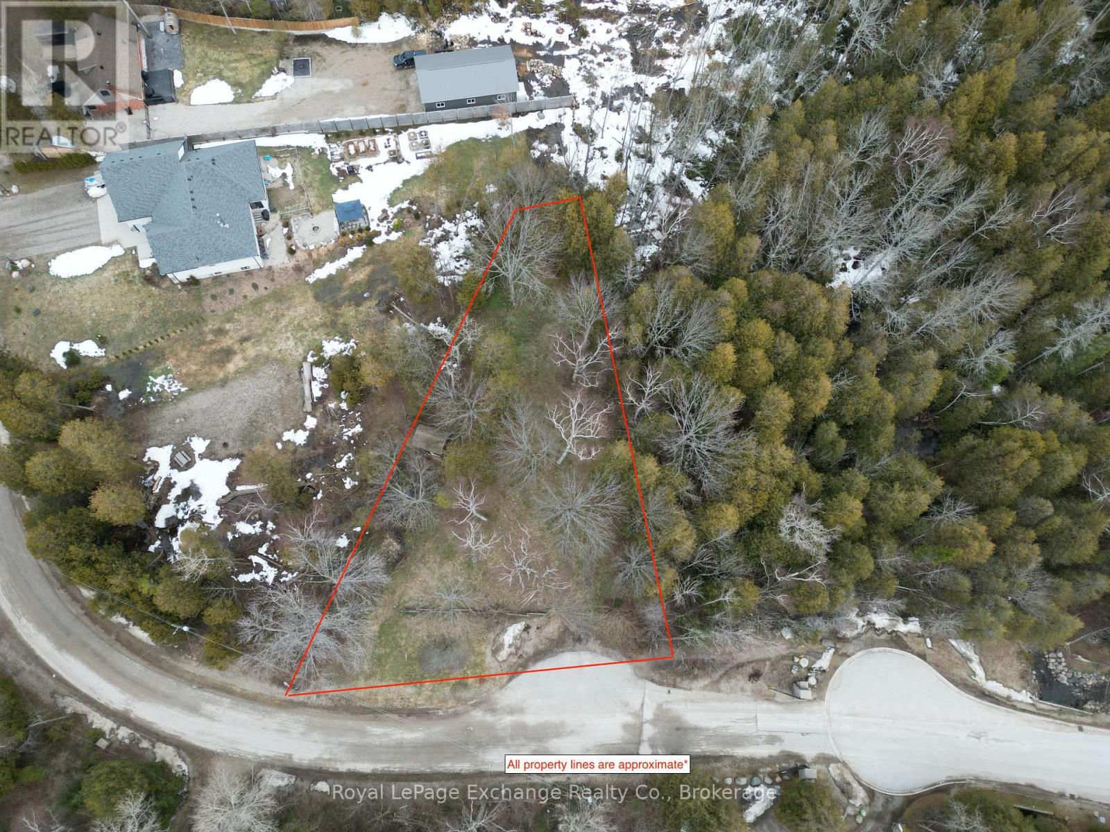 309 Victoria Street, Kincardine, Ontario  N0G 2T0 - Photo 2 - X12688886