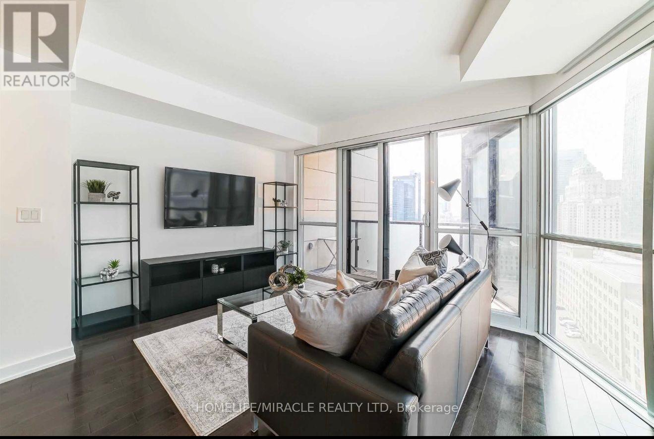 1604 - 1 The Esplanade, Toronto, Ontario  M5E 0A8 - Photo 10 - C12573198