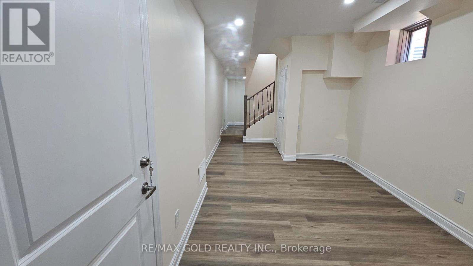 Bsmt #1 - 27 Lippa Drive, Caledon, Ontario  L7C 4M3 - Photo 8 - W12895012