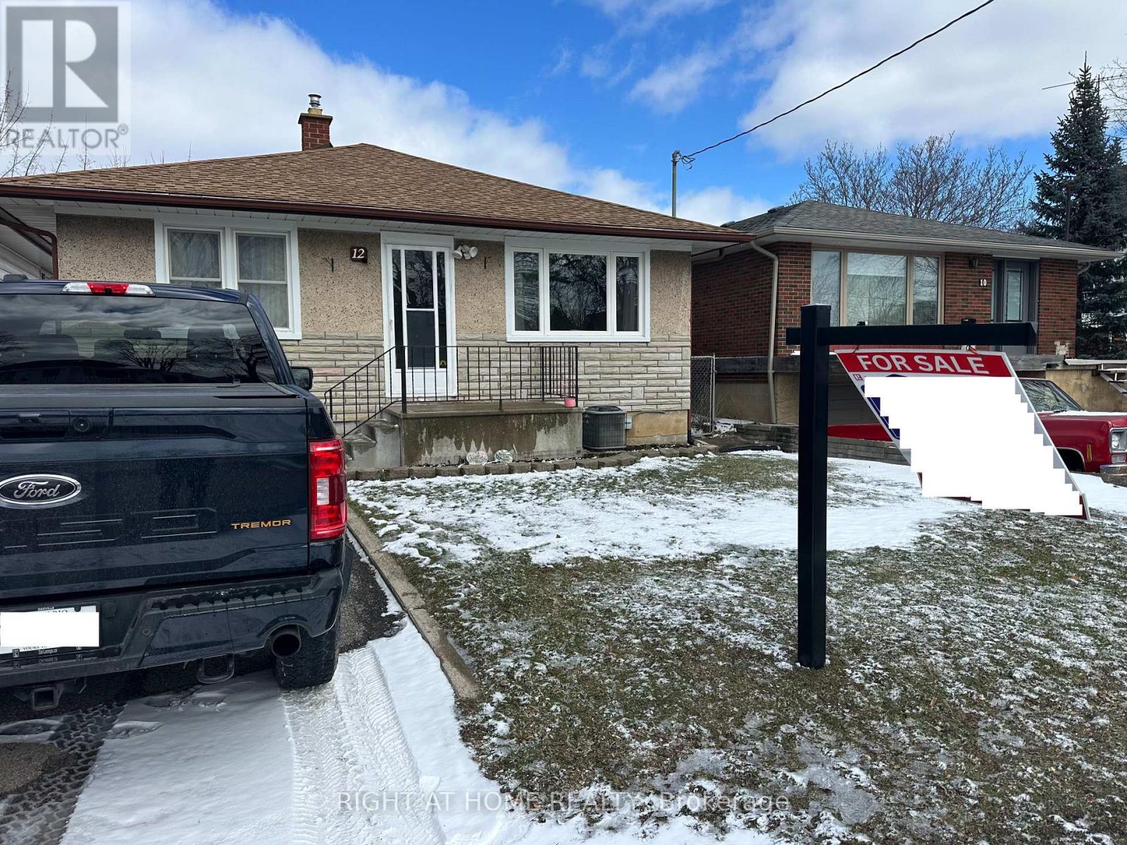 12 Vera Street, St. Catharines, Ontario  L2S 1C4 - Photo 15 - X12897016