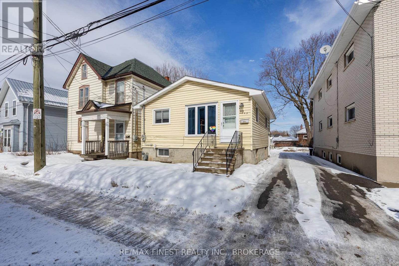 149 Pine Street, Kingston, Ontario  K7K 1W9 - Photo 3 - X12897314