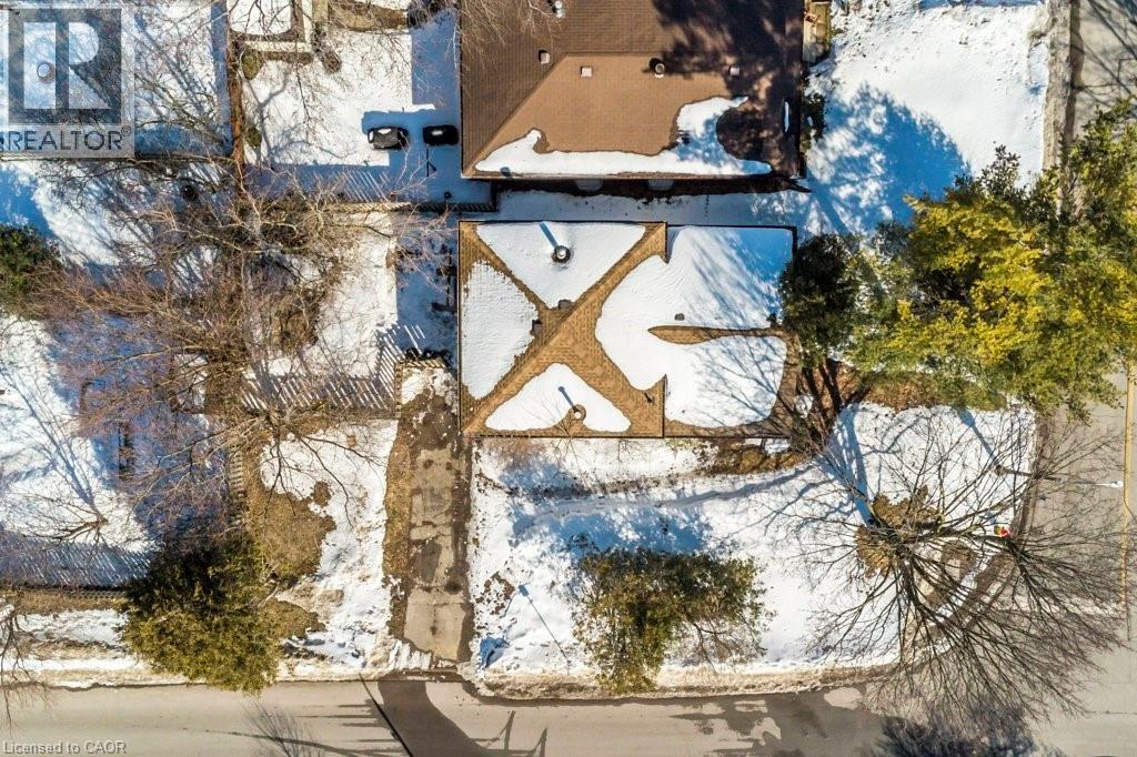 6 Hillside Drive, Kitchener, Ontario  N2E 1R2 - Photo 6 - 40809770