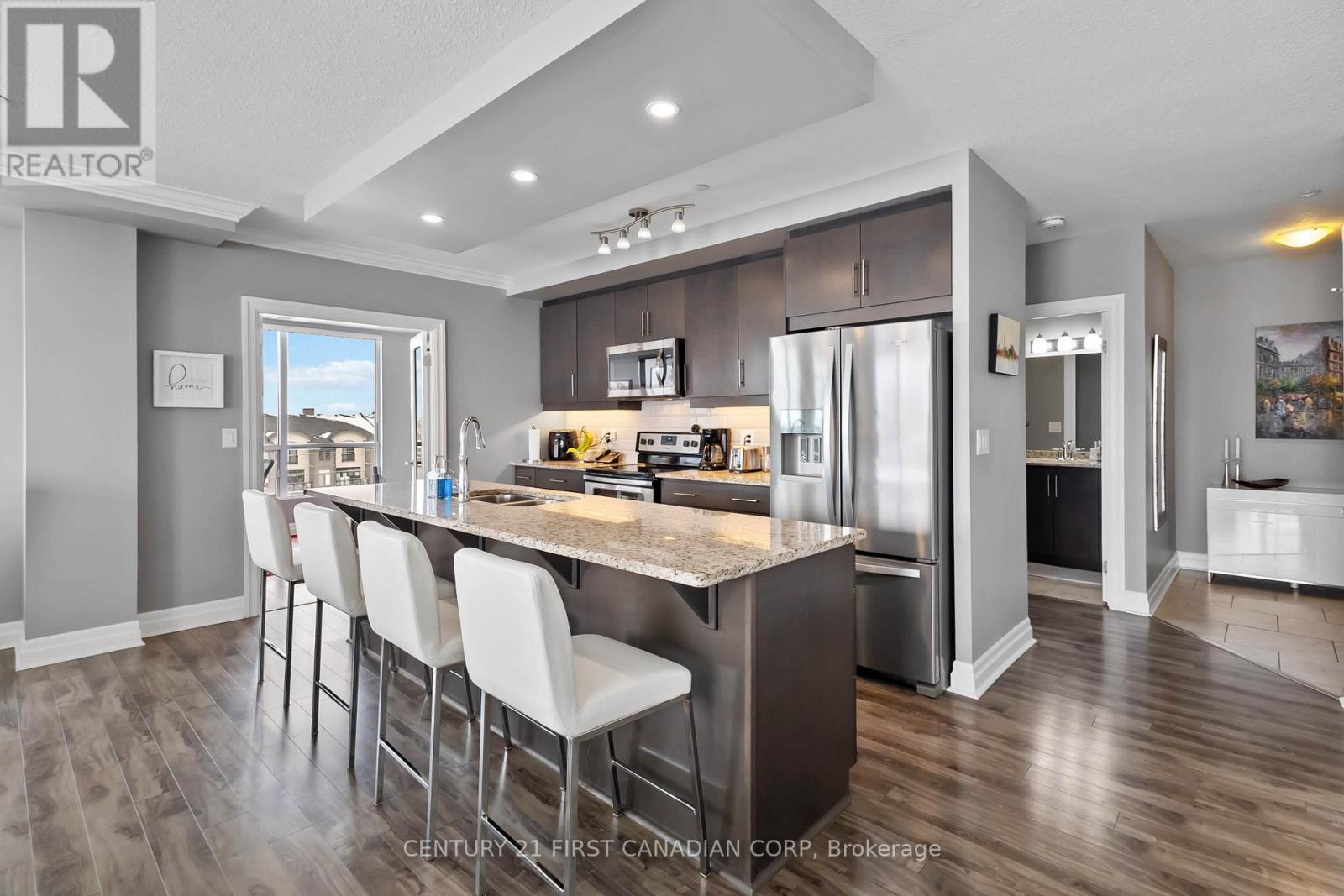 411 - 260 Villagewalk Boulevard, London North, Ontario  N6G 0W6 - Photo 18 - X12897332