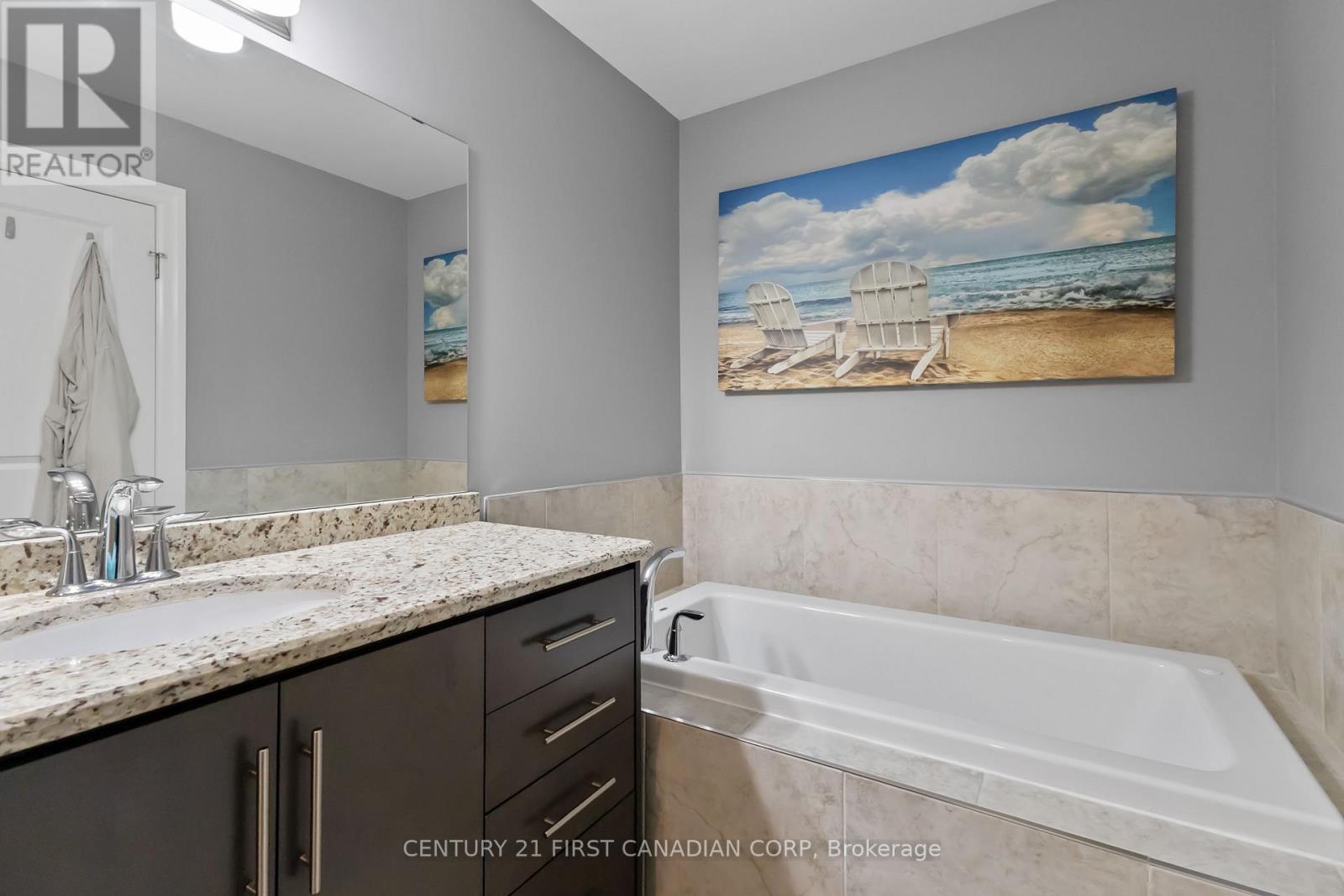 411 - 260 Villagewalk Boulevard, London North, Ontario  N6G 0W6 - Photo 30 - X12897332