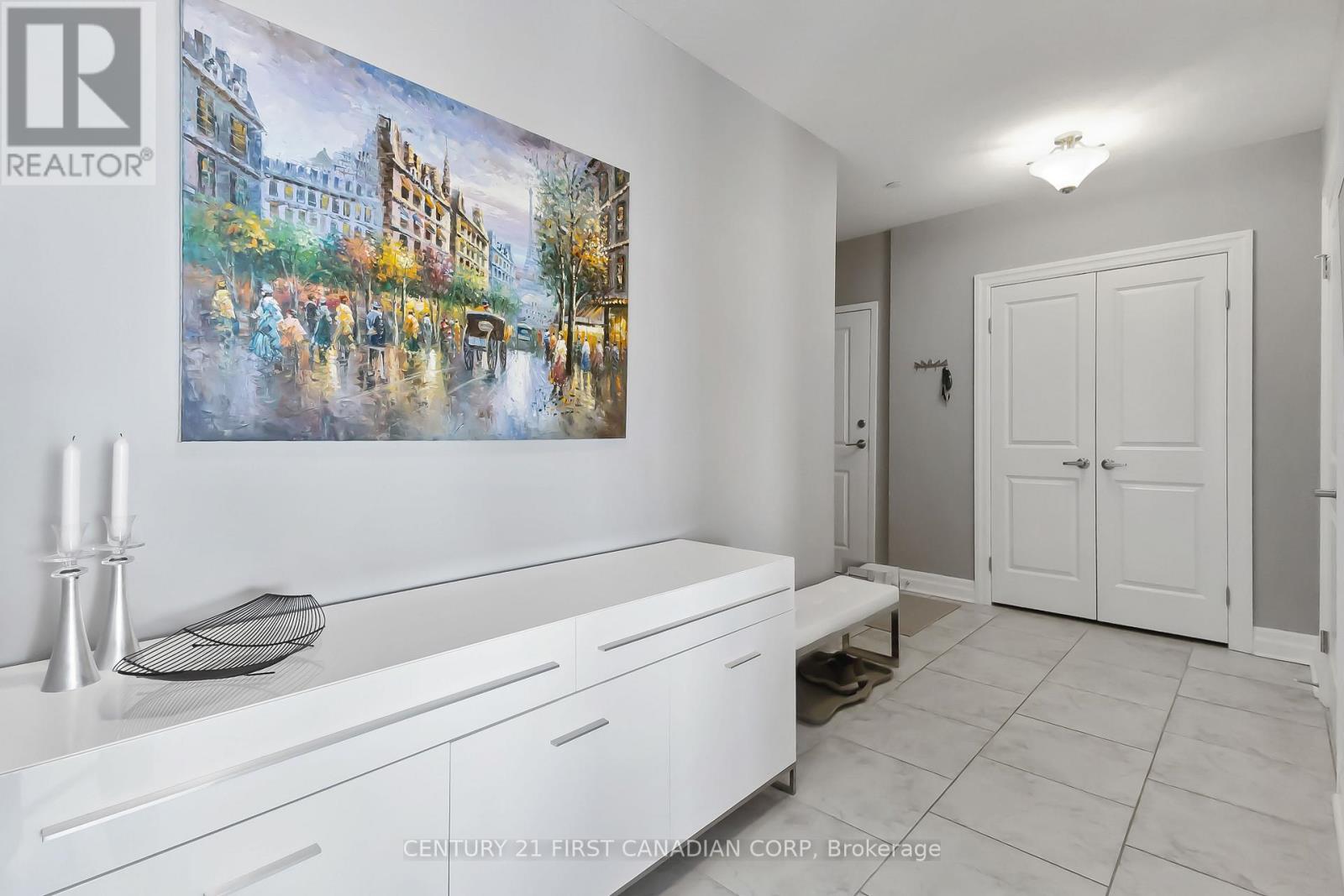 411 - 260 Villagewalk Boulevard, London North, Ontario  N6G 0W6 - Photo 7 - X12897332