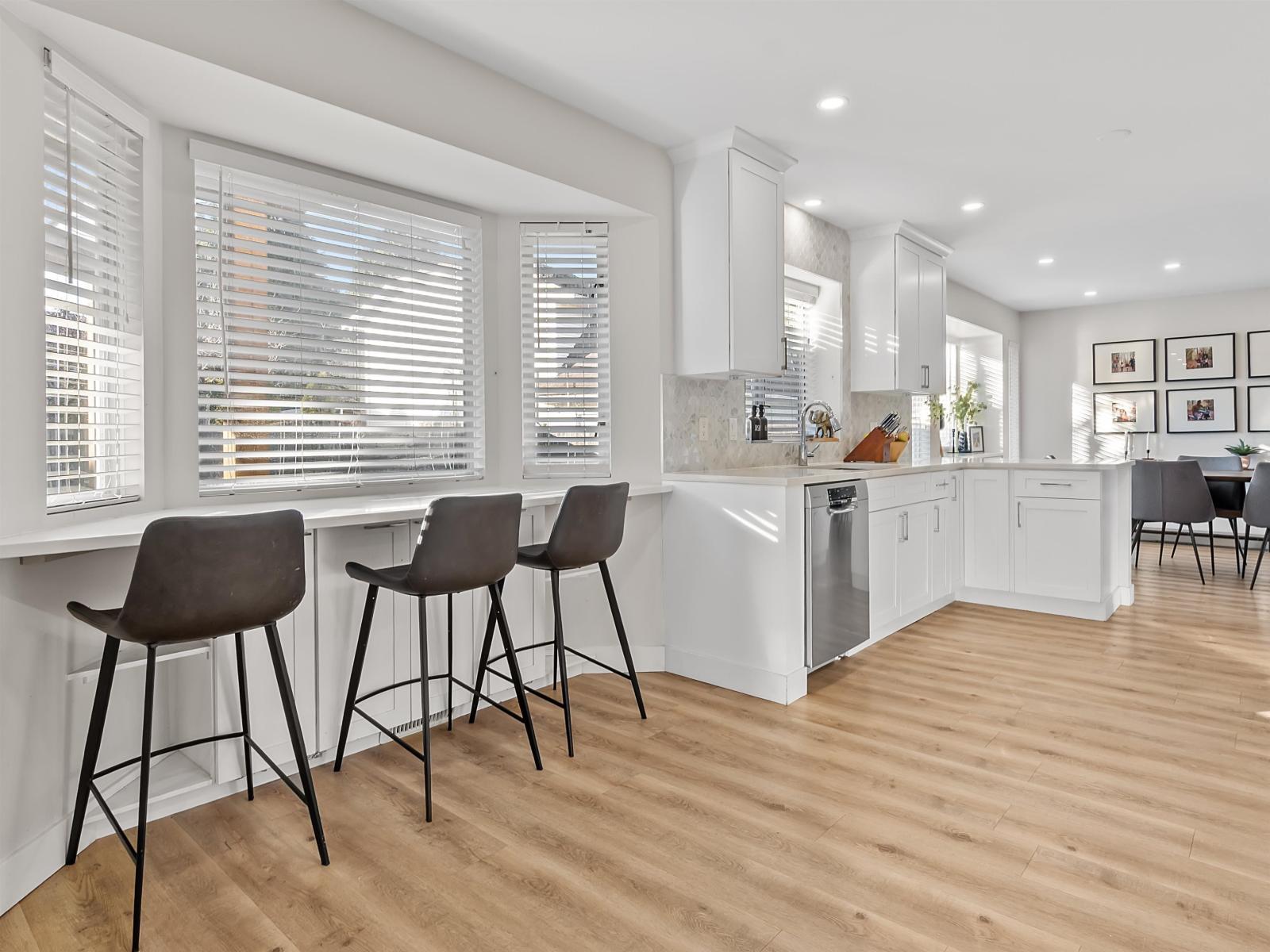 6323 171a Street, Surrey, British Columbia  V3S 7G4 - Photo 4 - R3088603