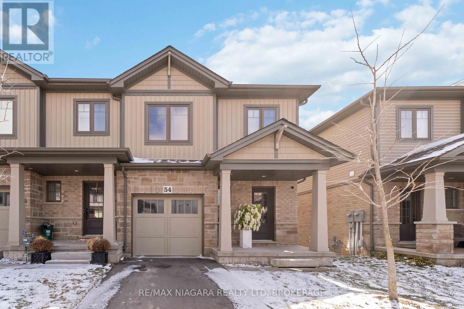 54 SEVERINO CIRCLE, West Lincoln, Ontario