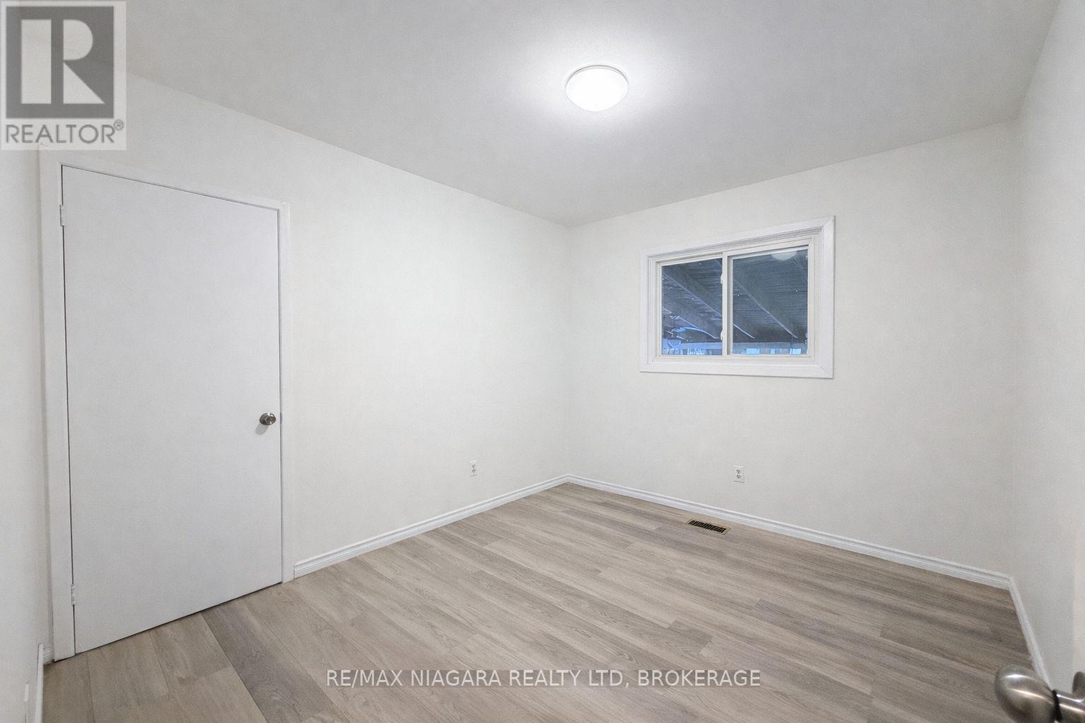 128 Toulon Crescent, London East, Ontario  N5V 1J5 - Photo 14 - X12897412