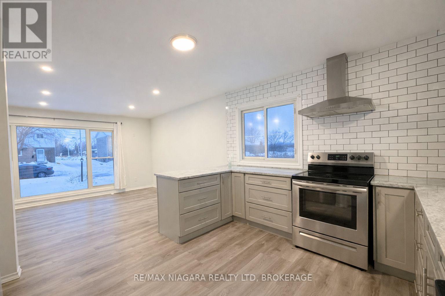 128 Toulon Crescent, London East, Ontario  N5V 1J5 - Photo 8 - X12897412