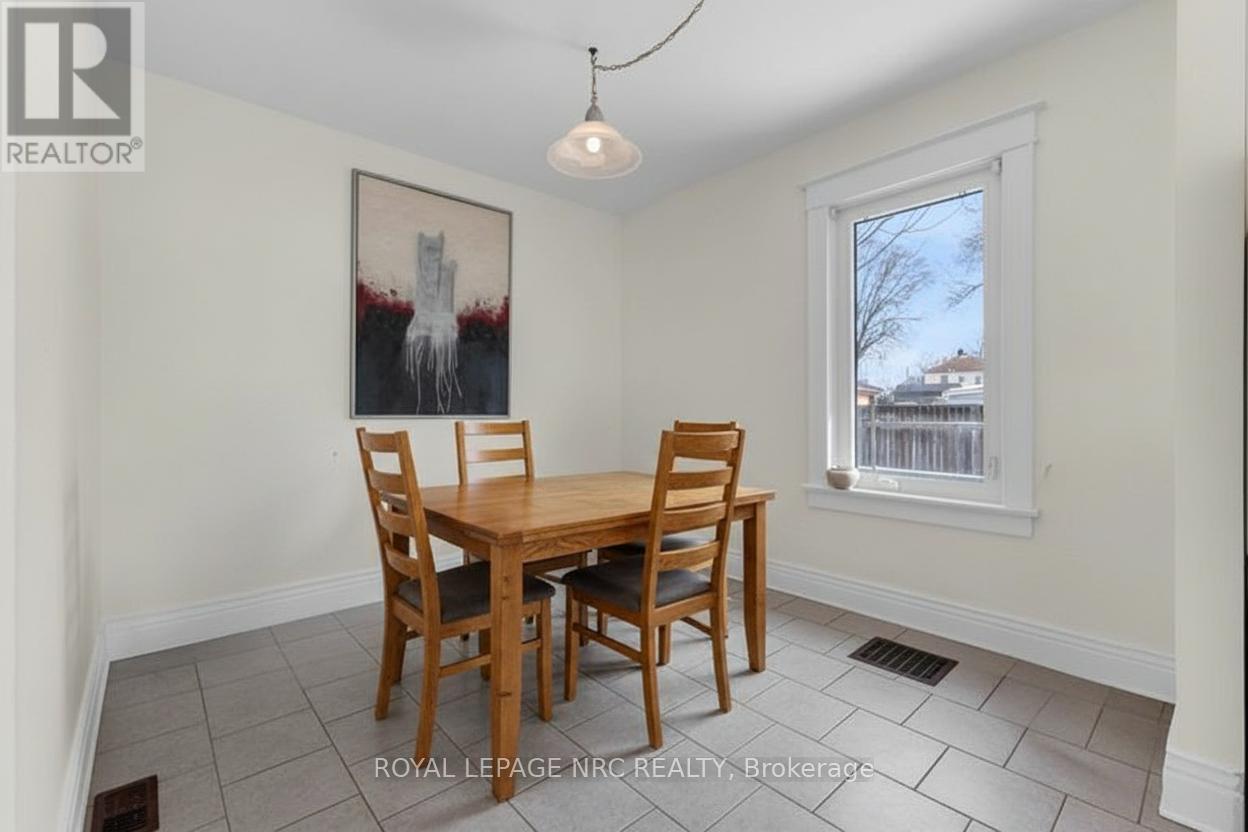 168 Denistoun Street, Welland, Ontario  L3C 1V5 - Photo 14 - X12897432