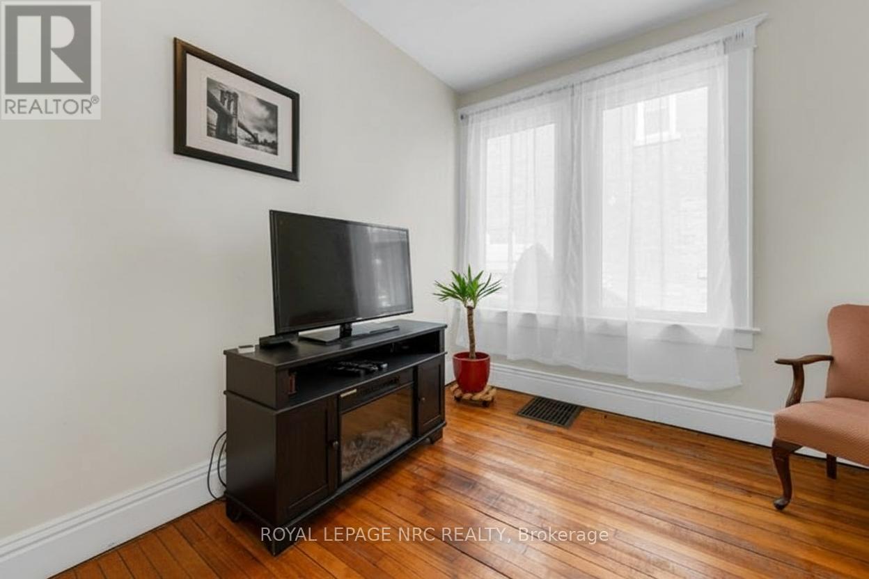 168 Denistoun Street, Welland, Ontario  L3C 1V5 - Photo 15 - X12897432