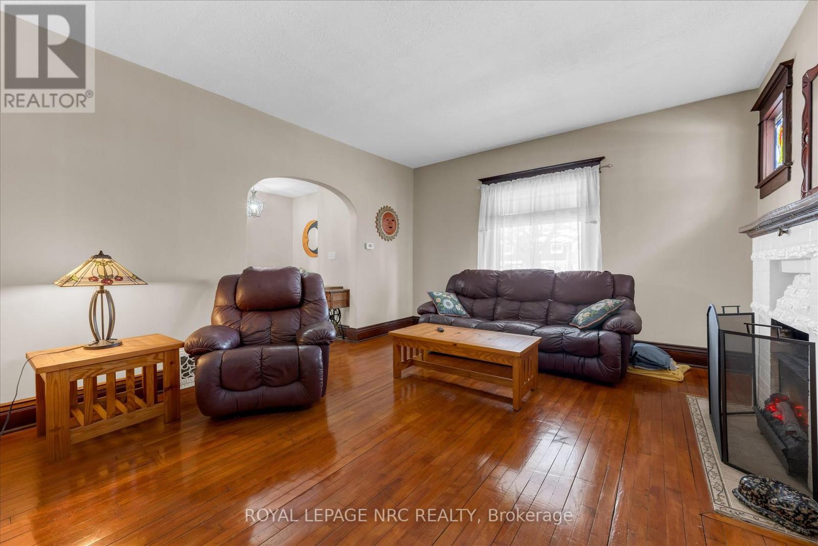 168 Denistoun Street, Welland, Ontario  L3C 1V5 - Photo 6 - X12897432