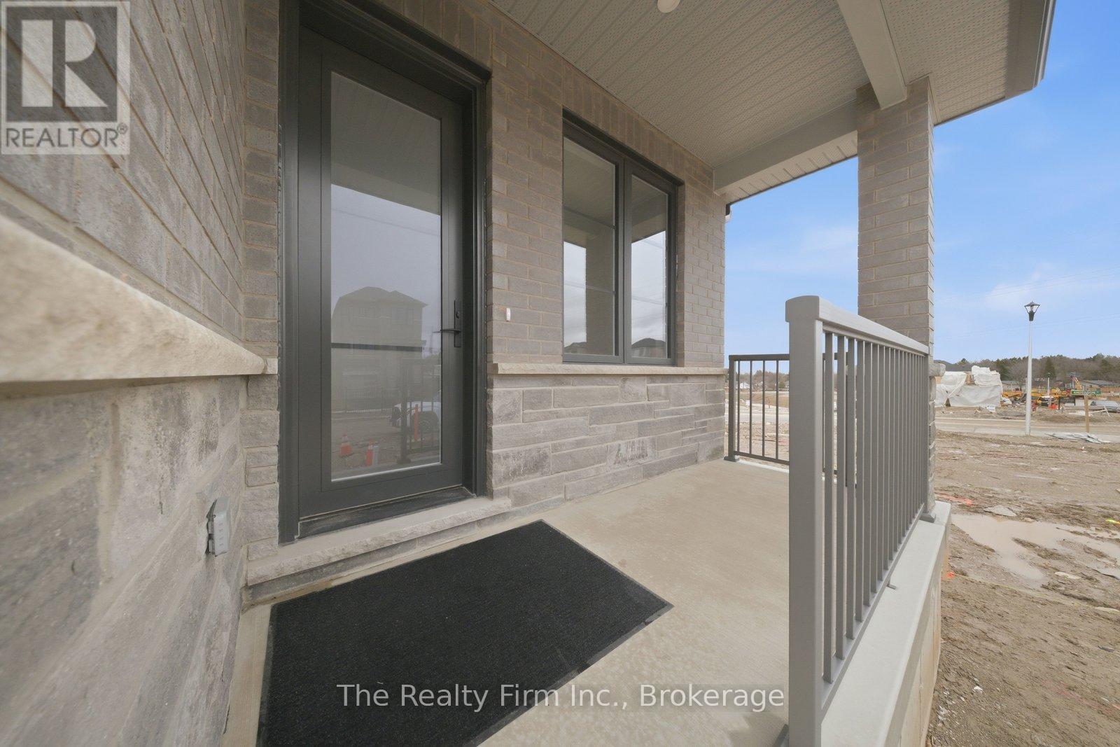 483 Gillespie Street, South-West Oxford, Ontario  N4S 7V6 - Photo 3 - X12897338