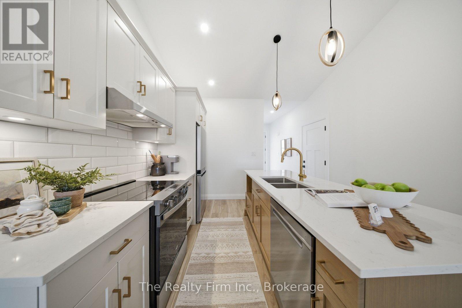 483 Gillespie Street, South-West Oxford, Ontario  N4S 7V6 - Photo 9 - X12897338