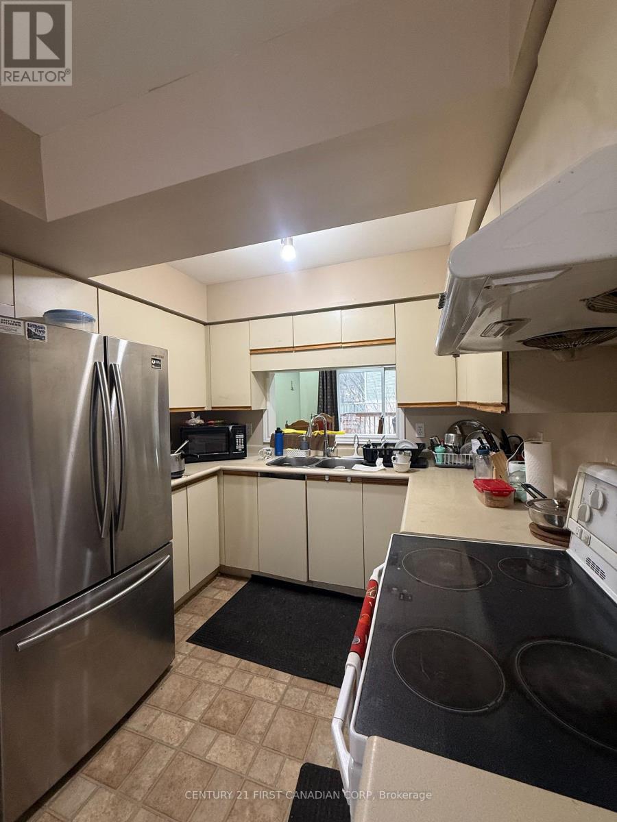 70 - 9 Ailsa Place, London South, Ontario  N5Z 4Z6 - Photo 6 - X12603932