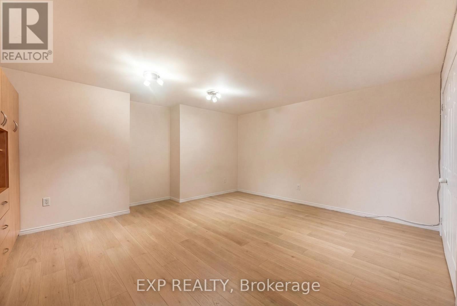 2 - 111 Echo Drive, Ottawa, Ontario  K1S 5K8 - Photo 30 - X12841556