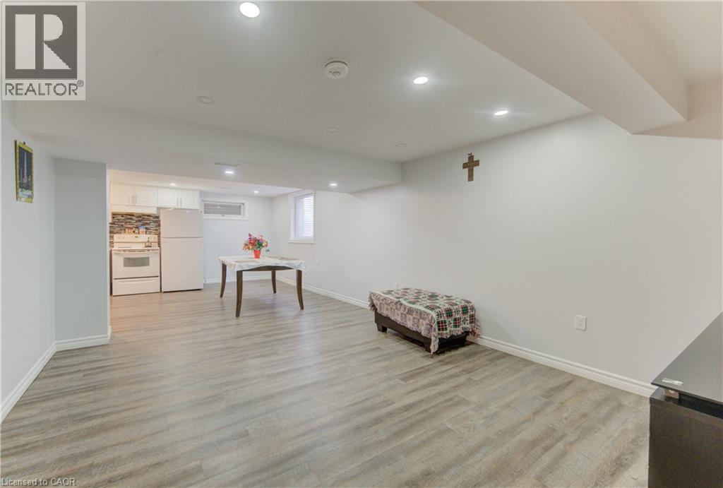 110 Hazelglen Drive, Kitchener, Ontario  N2M 2E5 - Photo 21 - 40813357