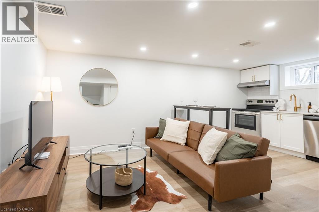 40 Delaware Avenue Unit# Lower, Hamilton, Ontario  L8M 1T4 - Photo 8 - 40812639