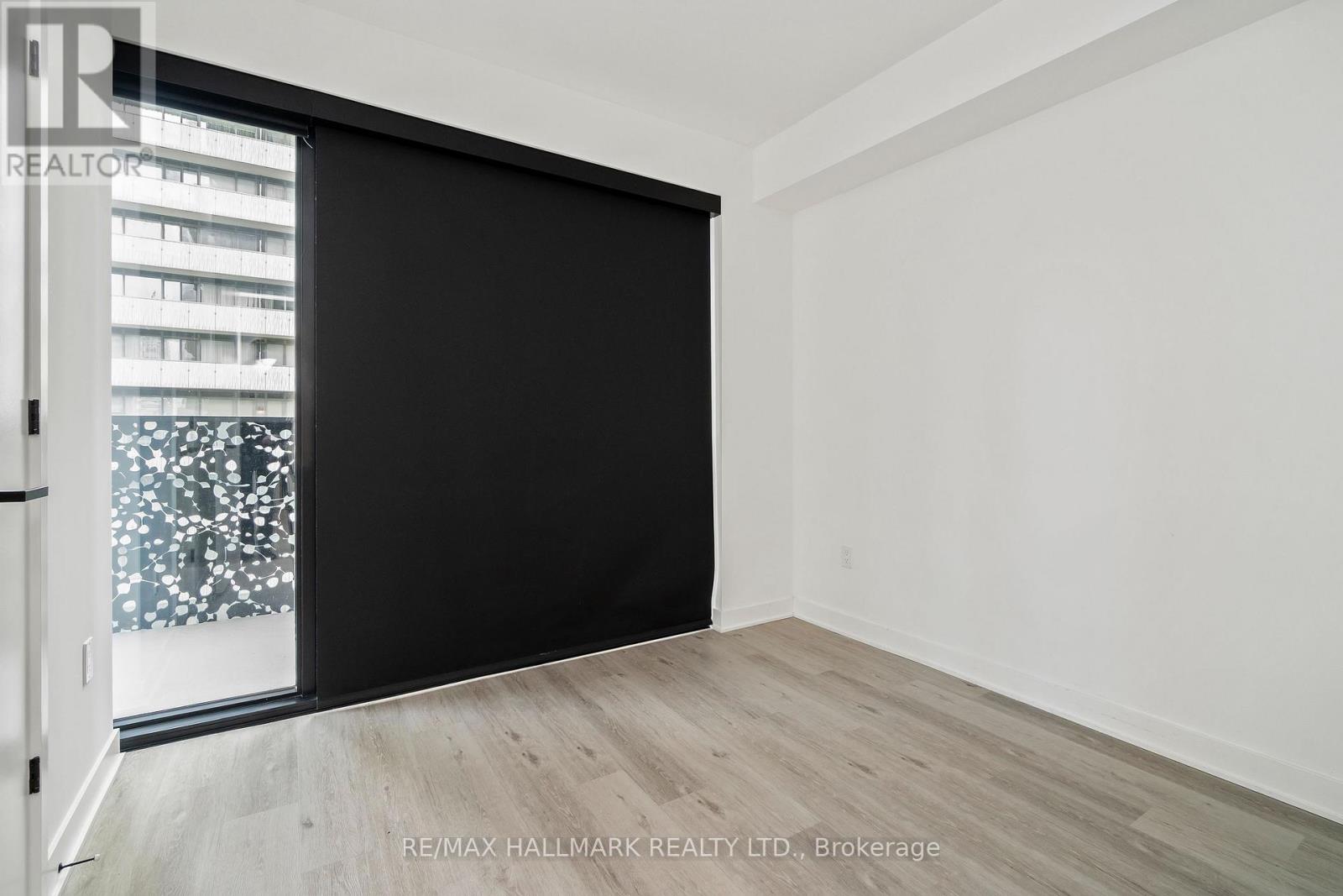 1310 - 55 Charles Street E, Toronto, Ontario  M4Y 1S9 - Photo 10 - C12897278