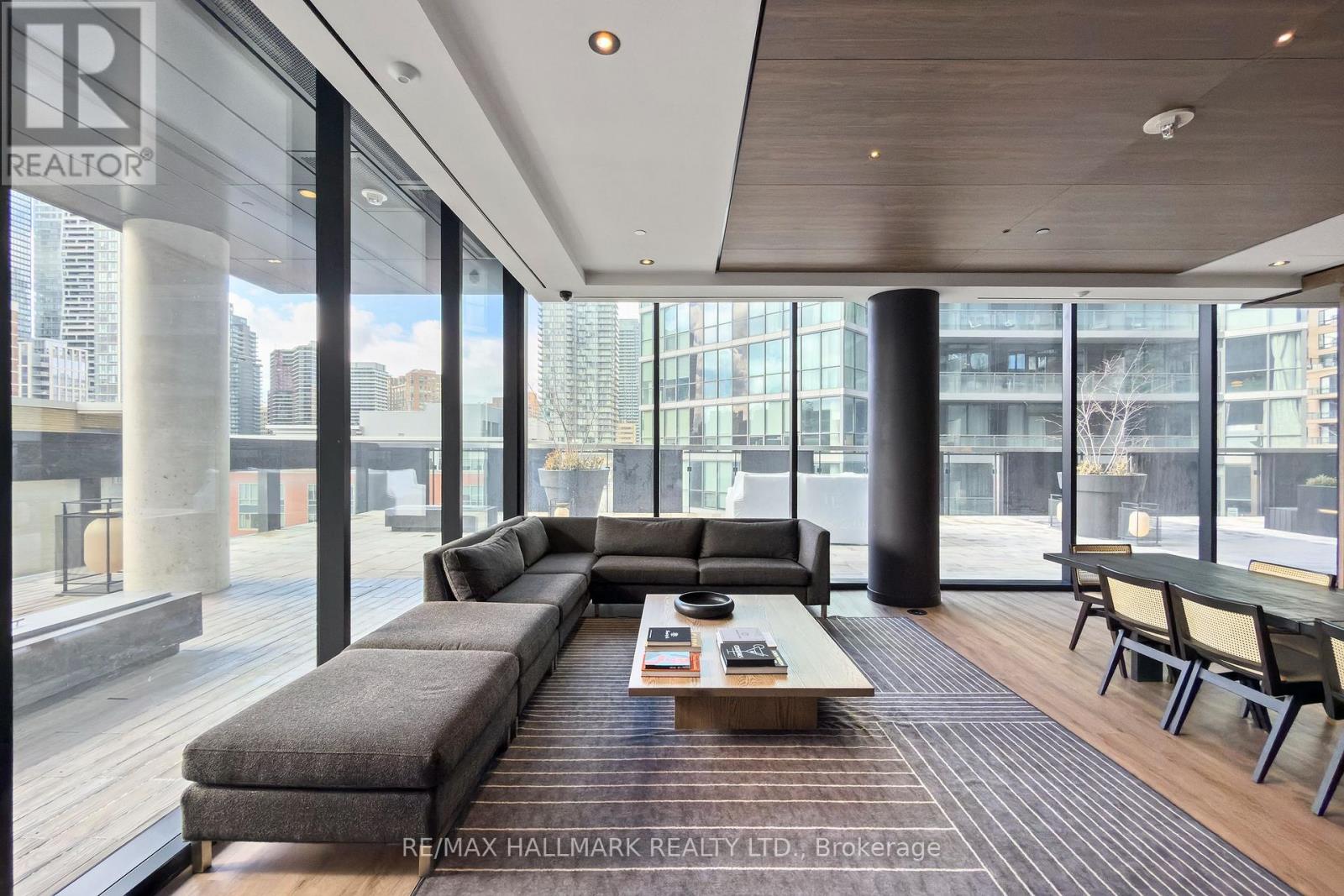 1310 - 55 Charles Street E, Toronto, Ontario  M4Y 1S9 - Photo 32 - C12897278