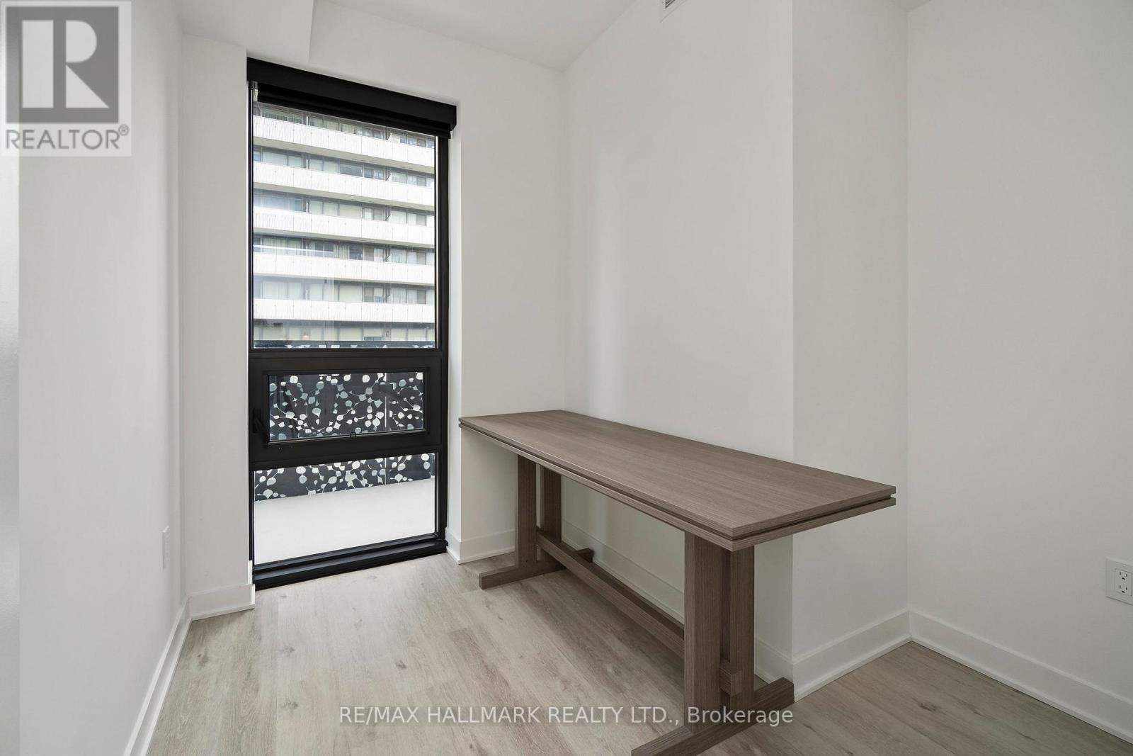 1310 - 55 Charles Street E, Toronto, Ontario  M4Y 1S9 - Photo 8 - C12897278