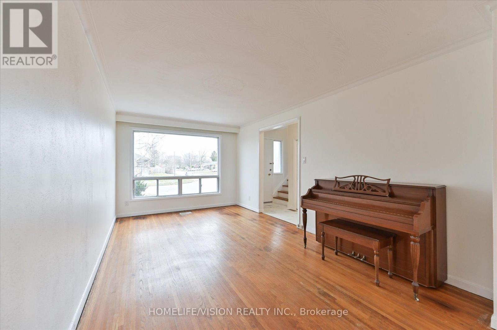 89 Tulane Crescent, Toronto, Ontario  M3A 2C2 - Photo 5 - C12897342