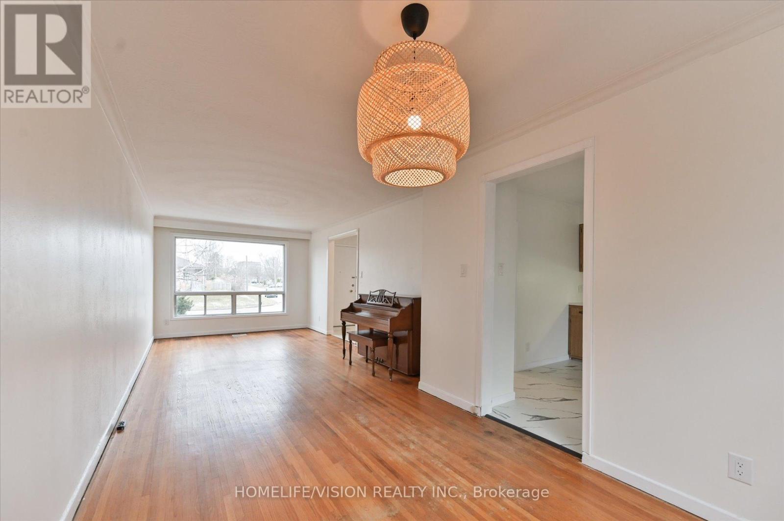 89 Tulane Crescent, Toronto, Ontario  M3A 2C2 - Photo 7 - C12897342