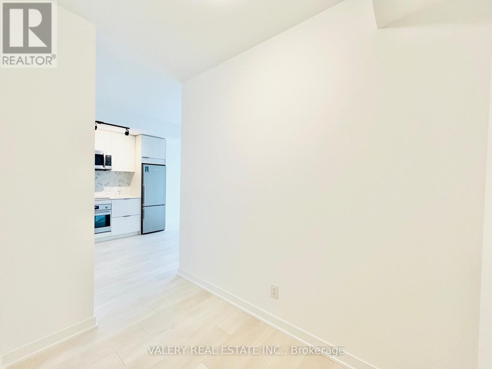 5 Defries Street, Toronto, Ontario  M5A 3R4 - Photo 12 - C12897358