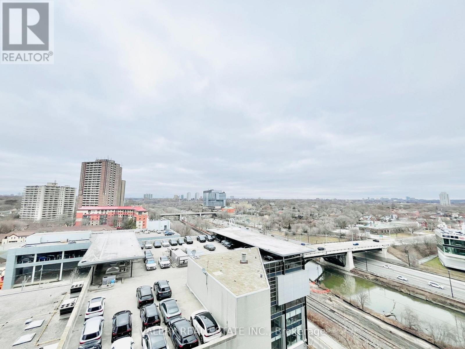 5 Defries Street, Toronto, Ontario  M5A 3R4 - Photo 18 - C12897358