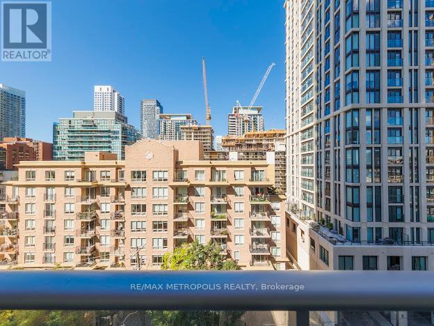 711 - 195 Redpath Avenue, Toronto, Ontario  M4P 0E4 - Photo 17 - C12897374