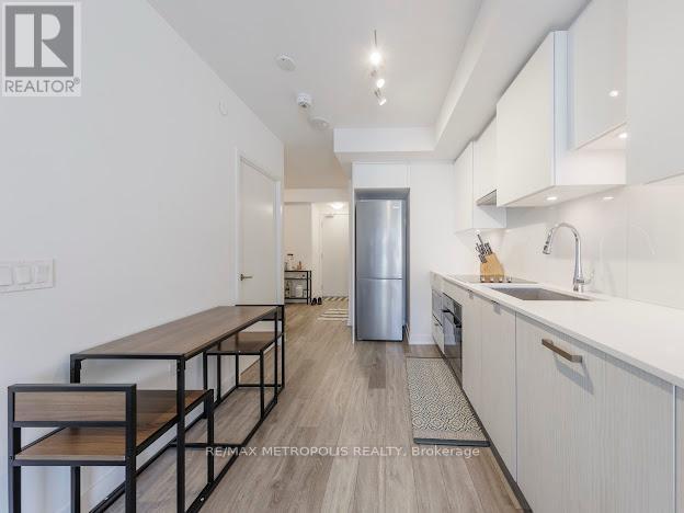 711 - 195 Redpath Avenue, Toronto, Ontario  M4P 0E4 - Photo 6 - C12897374