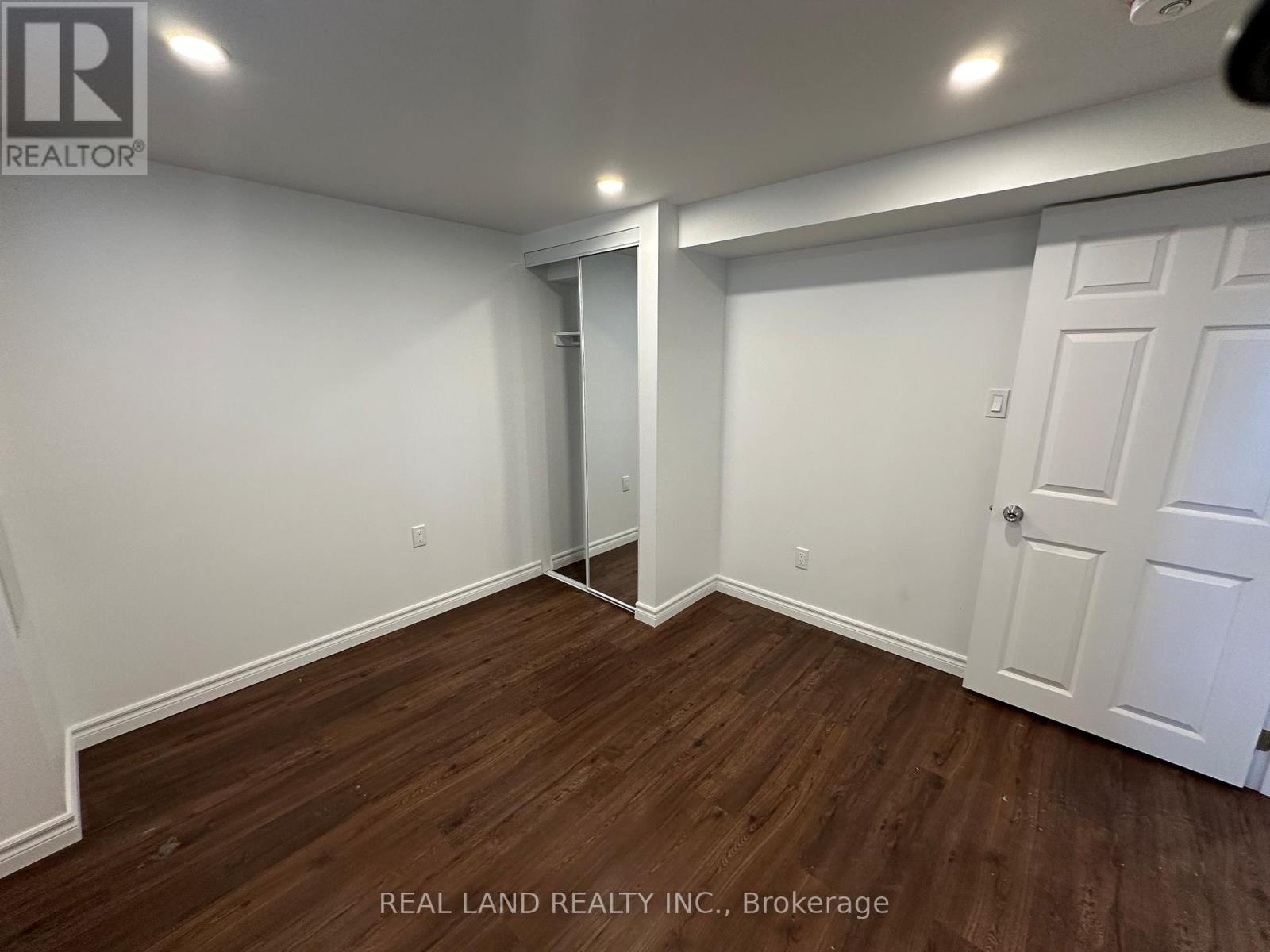 Bsmt - 278 Shuter Street, Toronto (Moss Park), Ontario  M5A 1W3 - Photo 5 - C12897406