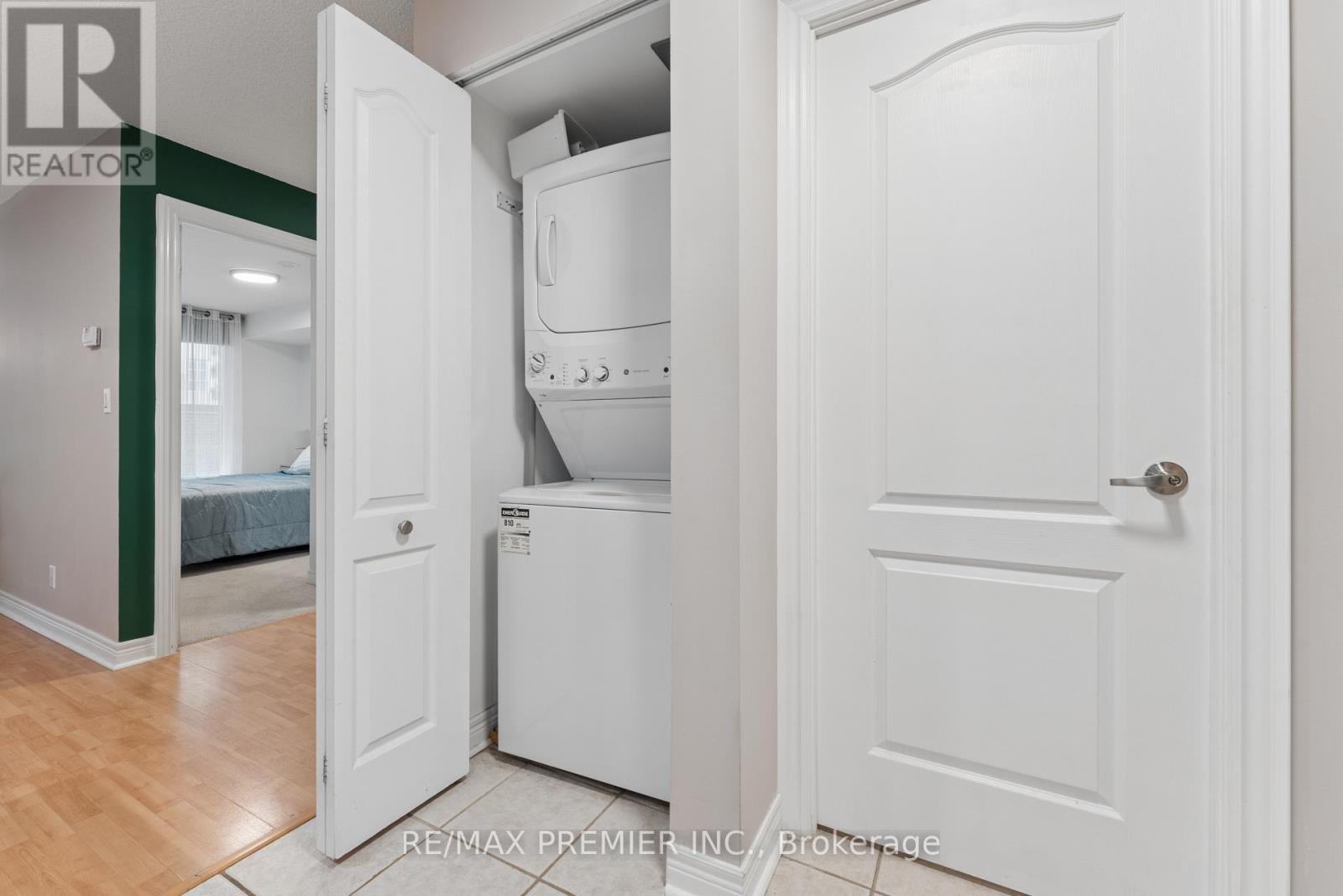 #307 - 212 Eglinton Avenue E, Toronto (Mount Pleasant West), Ontario  M4P 0A3 - Photo 16 - C12897418