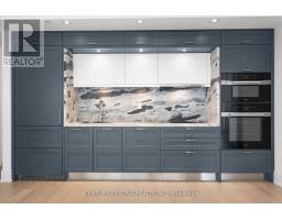 427 - 155 MERCHANTS' WHARF, Toronto, Ontario