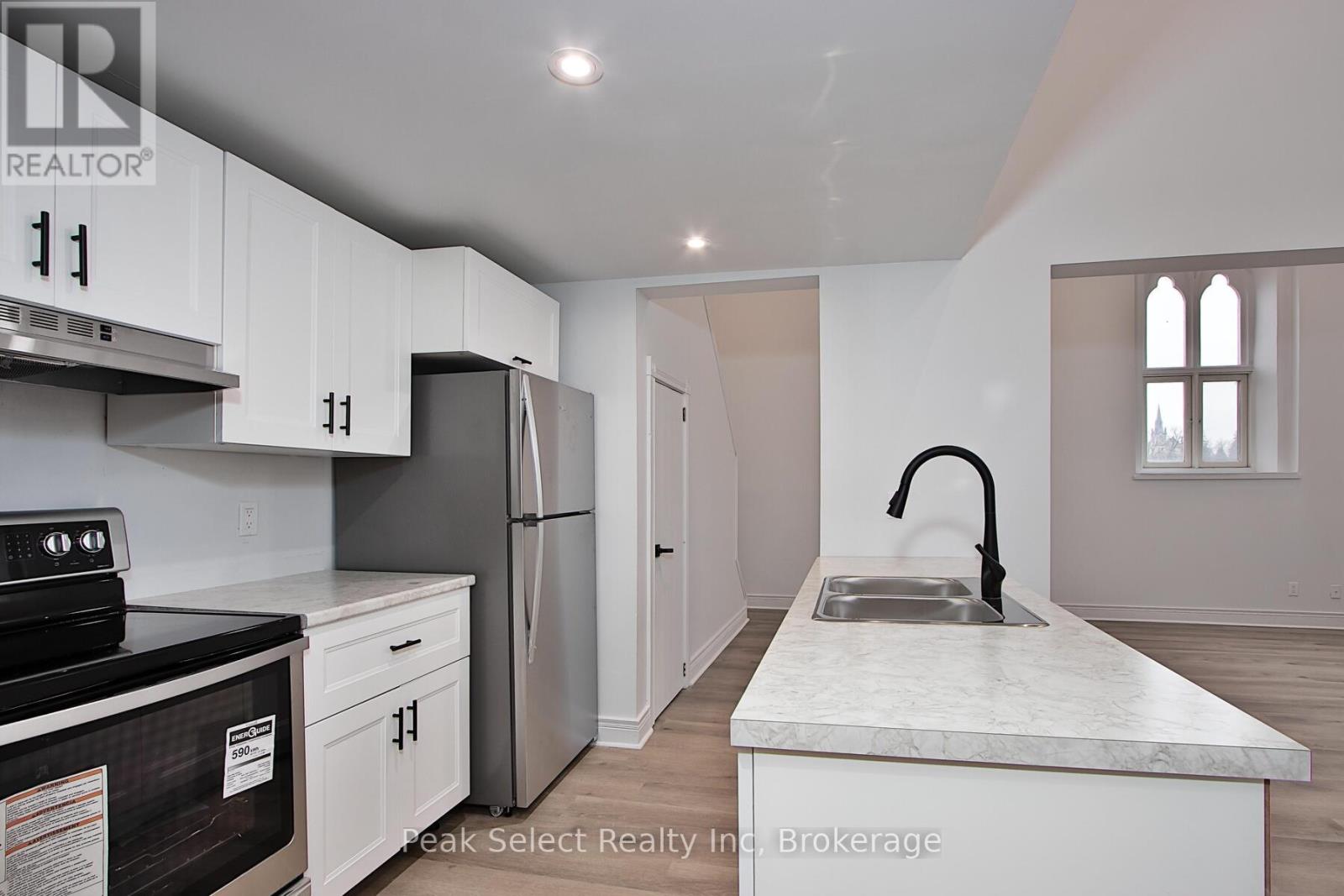 46 - 20 Water Street S, St. Marys, Ontario  N4X 1C1 - Photo 8 - X12726006