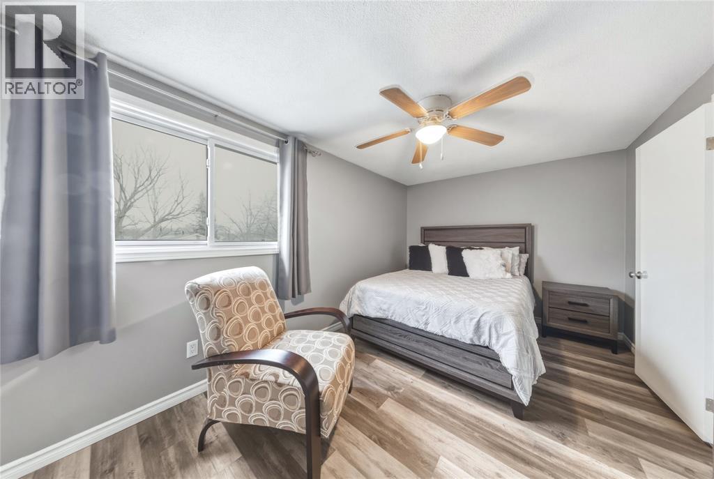 1103 Cardiff Court, Sarnia, Ontario  N7S 4B6 - Photo 21 - 26005674