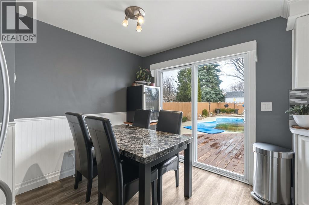 1103 Cardiff Court, Sarnia, Ontario  N7S 4B6 - Photo 16 - 26005674