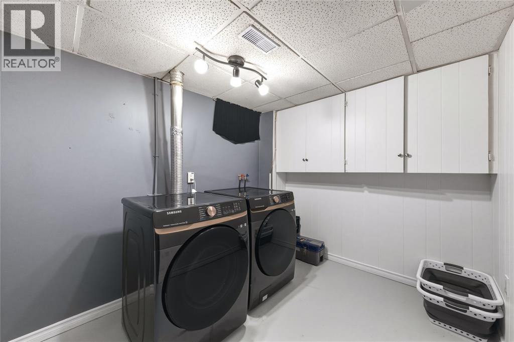 1103 Cardiff Court, Sarnia, Ontario  N7S 4B6 - Photo 32 - 26005674