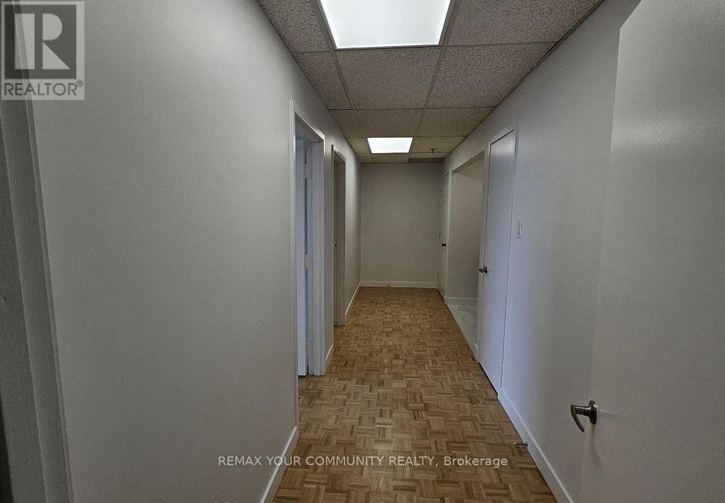 2b - 1 Marconi Court, Caledon, Ontario  L7E 1E4 - Photo 6 - W12803190