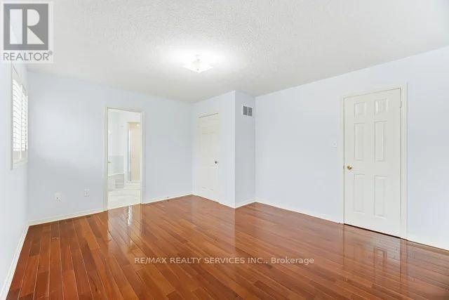 103 Starhill Crescent, Brampton, Ontario  L6R 2P8 - Photo 16 - W12897226