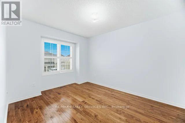 103 Starhill Crescent, Brampton, Ontario  L6R 2P8 - Photo 23 - W12897226